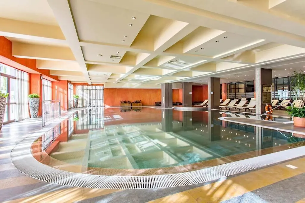 Barcelo Royal Beach - Prestige Apartments Солнечный берег